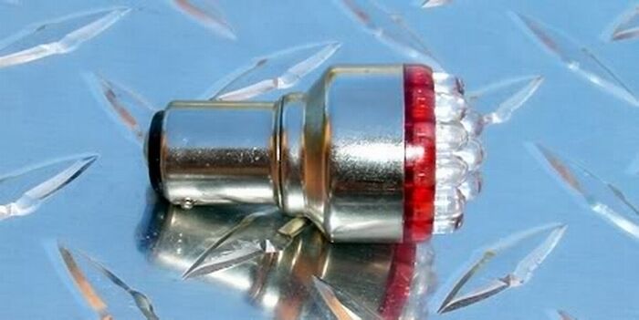 Bright LED Brake Light Bulb R1 R6 GSXR HAYABUSA TLS ZX6 ZX9 ZX12 CBR 1157 BA15D