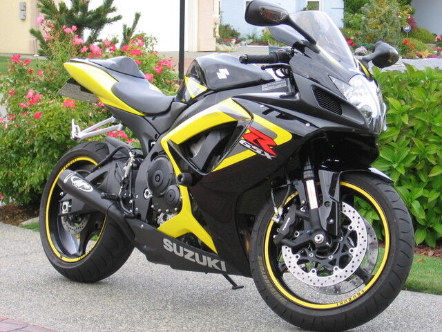 Yellow SUZUKI Logo Rim Stripes GSXR TL1000R TL1000S SV650 SV1000 Hayabusa DL1000