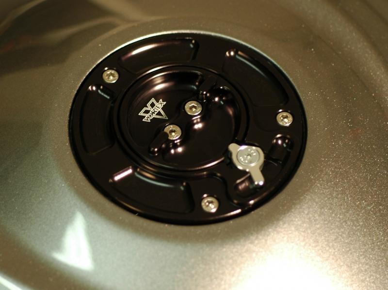 Vortex V3 Fuel Gas Cap - 2017 + Yamaha R6 2018 2019 2020 2021 Keyless GC620K