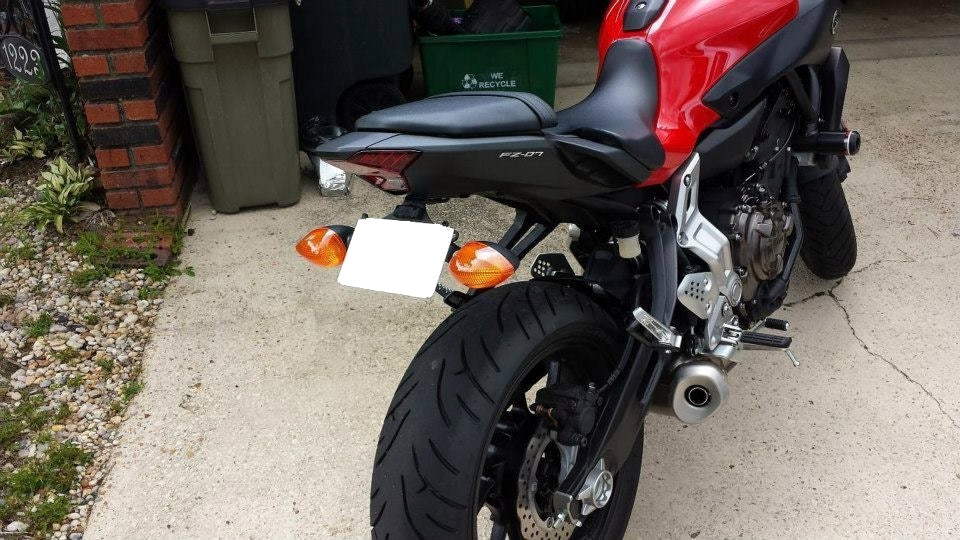 Yamaha MT07 FZ07 FJ07 Fender Eliminator Tail Tidy Plate Bracket MT-07 FZ-07