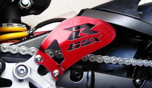 GSXR Logo CANDY Red Heel Guards / Ankle Plates For GSX-R 600 750 1000