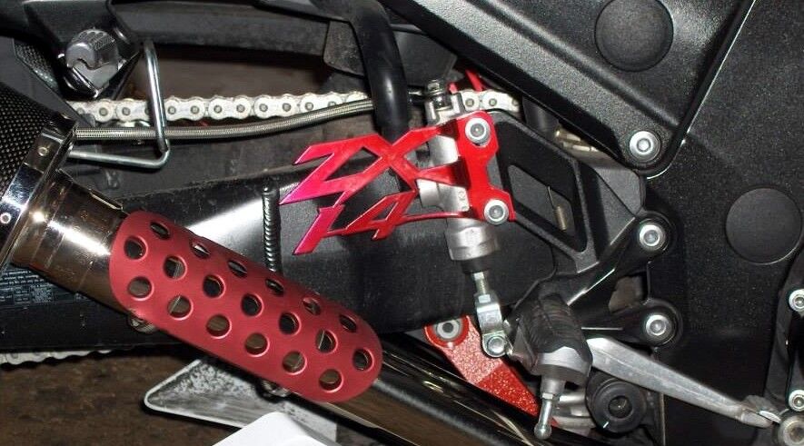 Kawasaki ZX14 Cut-Out Heel Guards / Ankle Plates ZZR1400 ZX14R Ninja - Candy Red