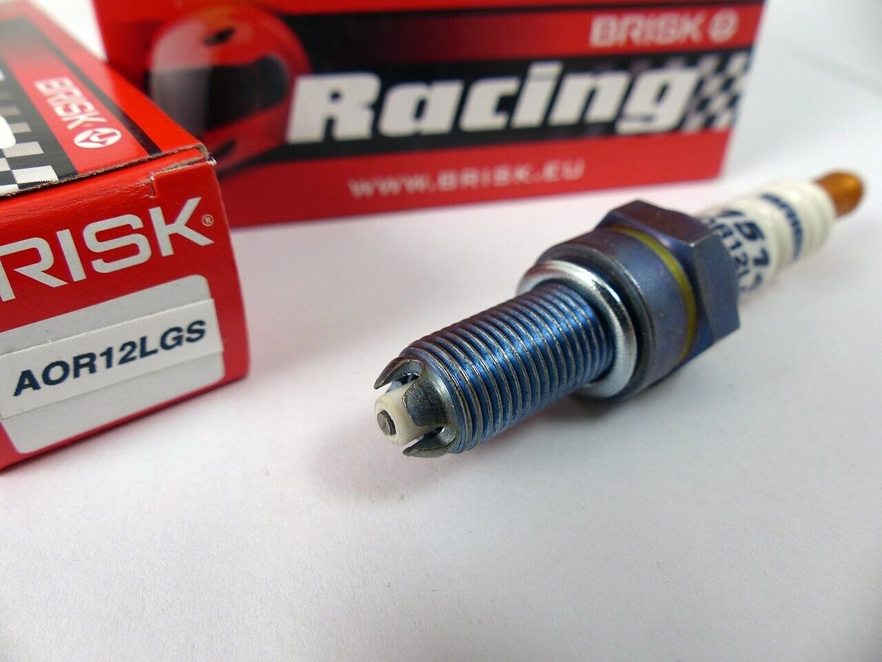 2 x BRISK LGS Spark Plugs DL650 DL1000 SV650 SV1000 TL1000R TL1000S M109R CR8EK