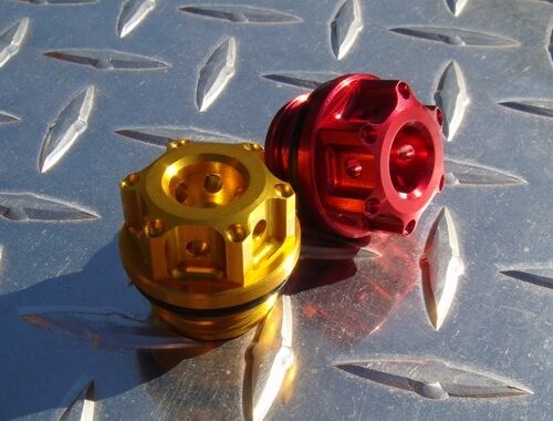 GOLD Oil Cap GSXR HAYABUSA GSR SV650 SV1000 DL1000 BANDIT GSX1400 GSX650F RGV250