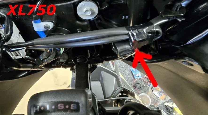 Honda CRF250L CRF300L Accessory Power Plug Auxiliary Splitter CRF 250 300 Rally