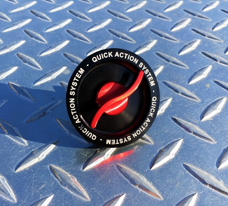 Red Quick Fuel Gas Cap GSXR SV650 SV1000 TL1000R Hayabusa GSF1200 GSX1400 RGV250