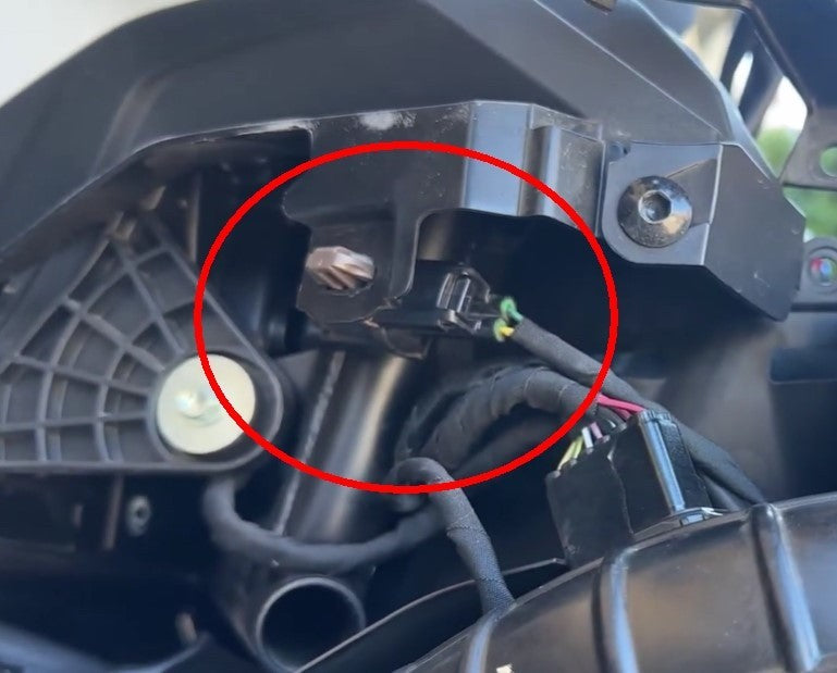 Honda NT1100 & 2023 + Transalp 750 Accessory Power Plug Auxiliary Splitter XL750