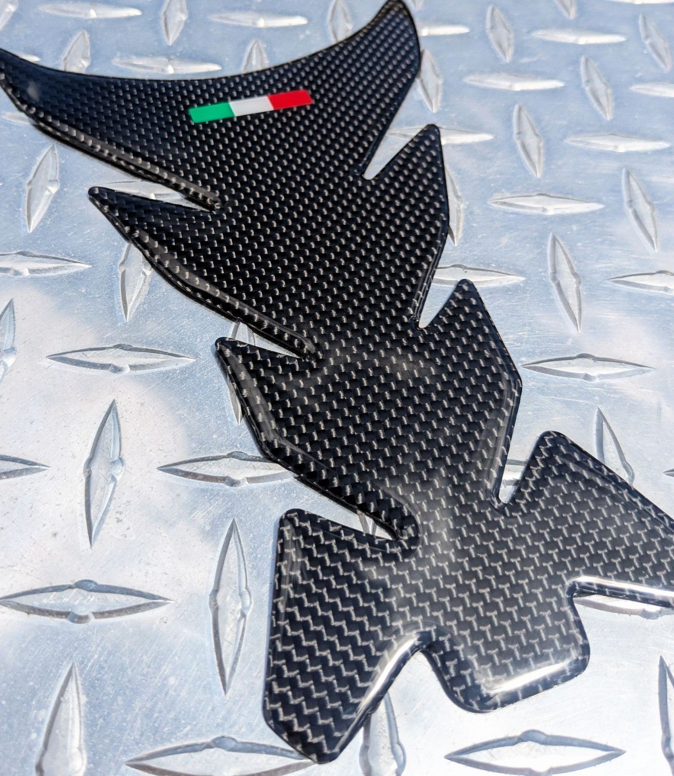Italian Flag REAL Carbon Fibre Tank Pad For Aprilia Ducati MV Agusta Moto Guzzi