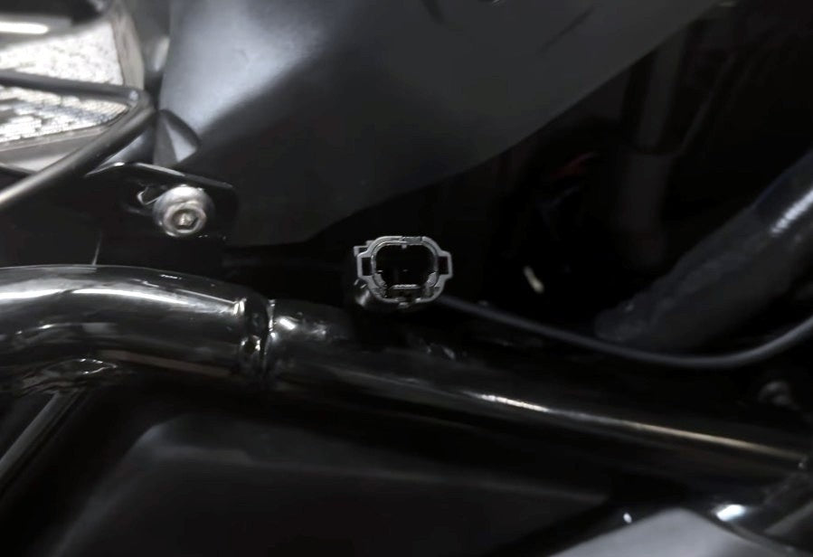 Triumph Tiger 1200 Explorer / GT & Rocket 3 R / Storm Accessory Power Plug Cable