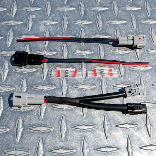 Yamaha Accessory Power Plug Aux Splitter Cable R1 R1M R6 FZ6 XSR700 XSR900