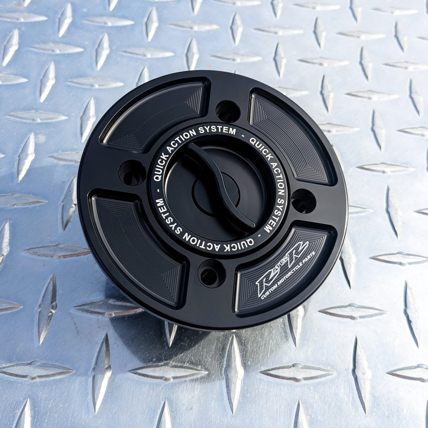 Ducati Quick Fuel Gas Cap - STREETFIGHTER V4 V2 848 1098 / S & SCRAMBLER 1100